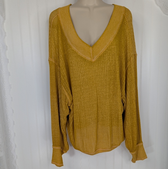 FREE PEOPLE South Side Thermal Top in Sunflower Sz M - Picture 3 of 15